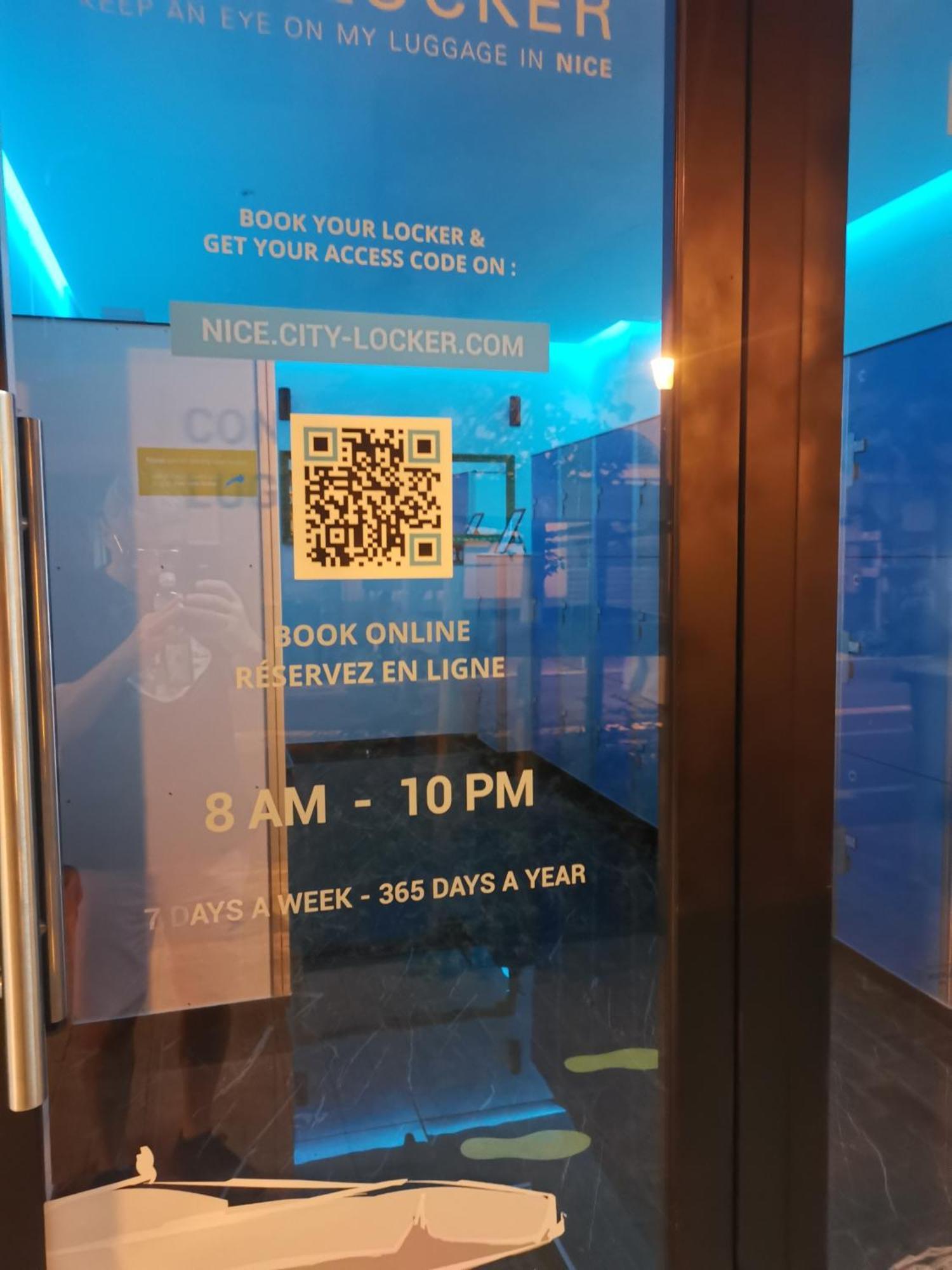 The Nice - 3 Rooms, 3Air Cond, 3Tv, 3Fans, 2 Wc, Wifi Everywhere 5Min Aeroport, Train, Beach, 1Min Tram, 15 Min Centre, Port, Parking Possible Εξωτερικό φωτογραφία
